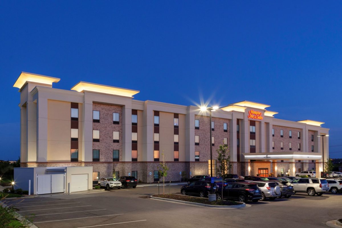 Hampton Inn & Suites | Northridge Construction